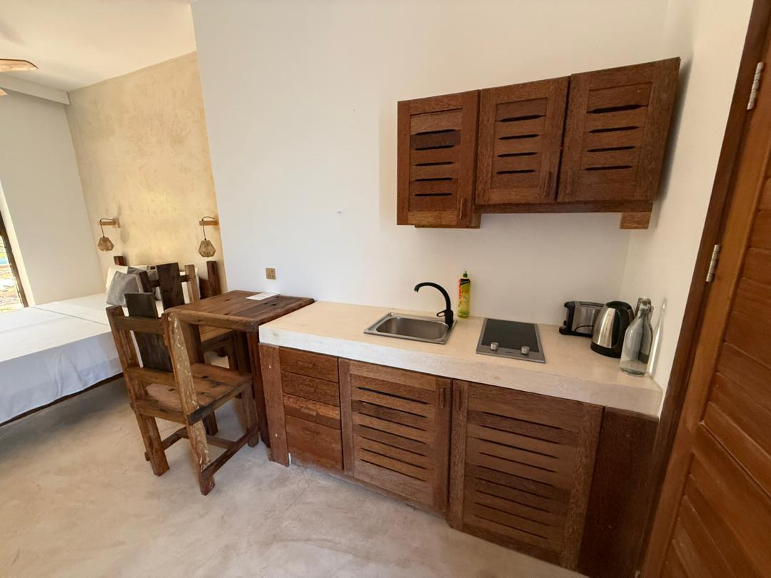 Apartment–Studio 28 m² with a pool, 30 m from the beach — Jambiani, Zanzibar - Bukongo